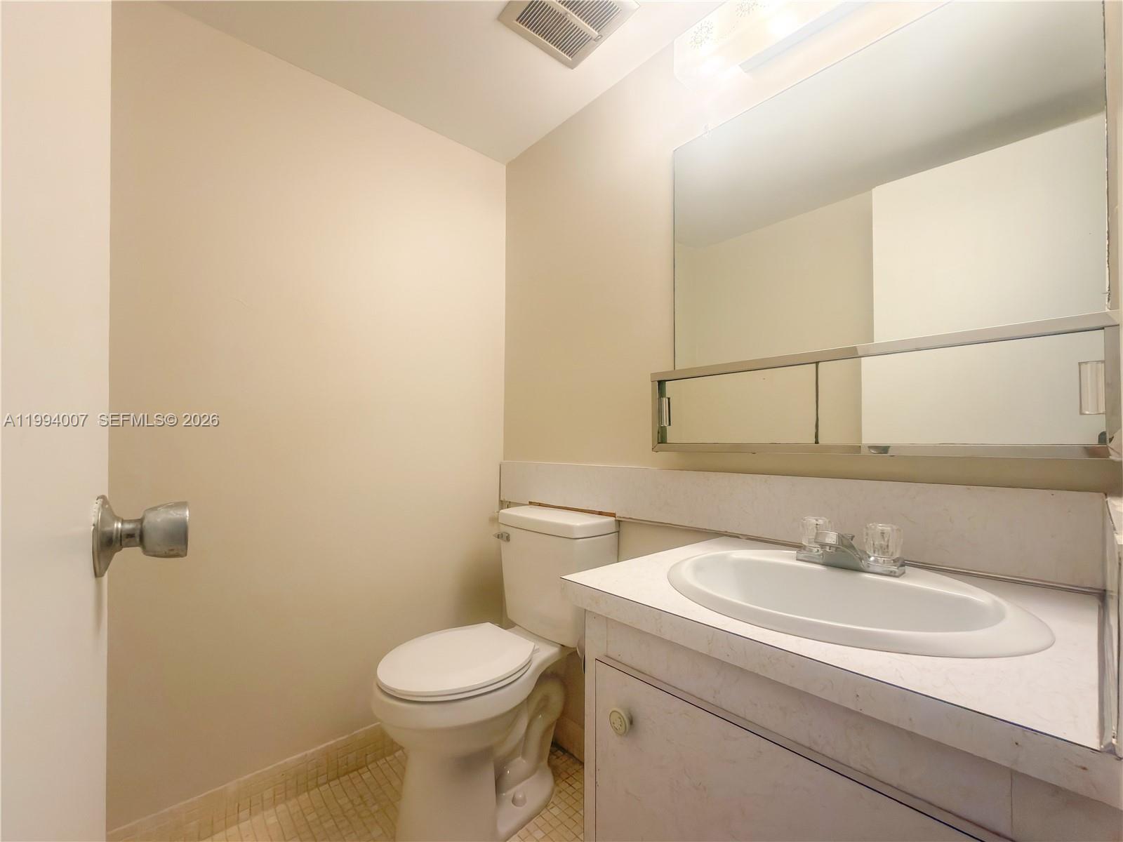 804 Se 7th Street 107 Property Photo 22
