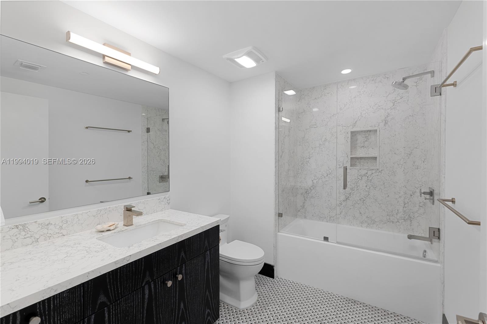 10201 E Bay Harbor Drive 507 Property Photo 34