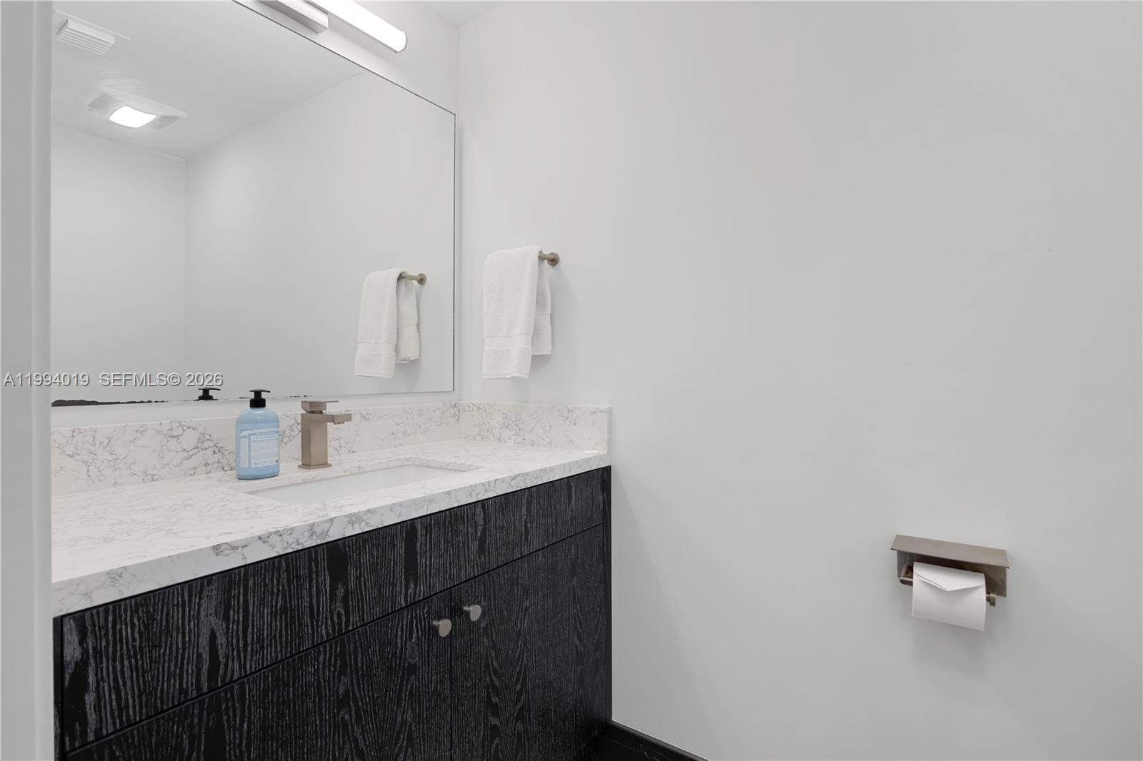 10201 E Bay Harbor Drive 507 Property Photo 43