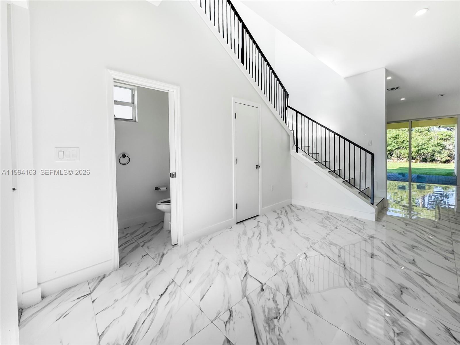 312 Se Via Sangro Property Photo 24