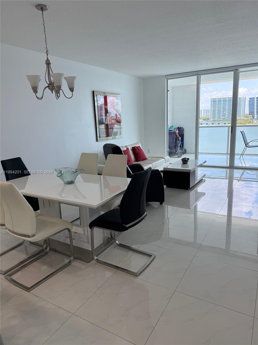 A11994201 Property Photo 10