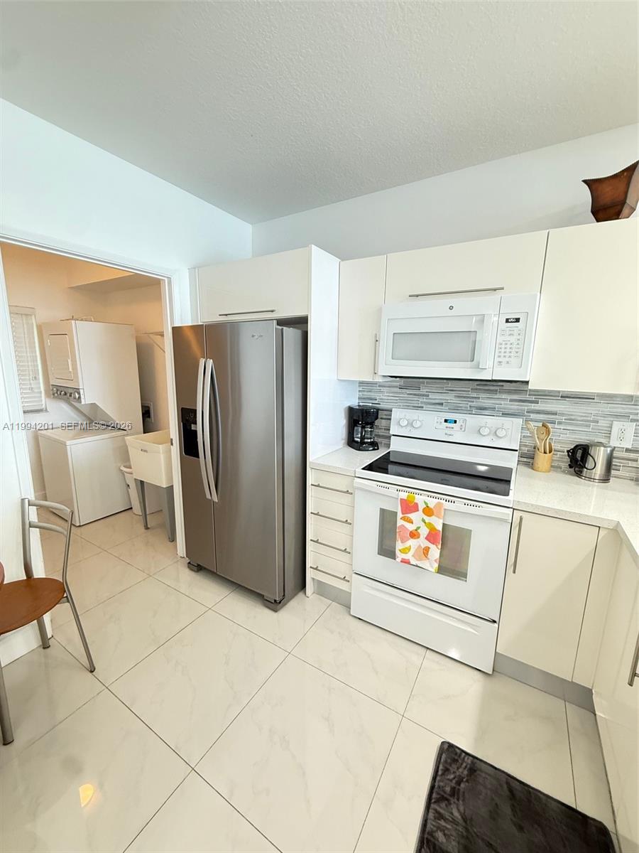 A11994201 Property Photo 20