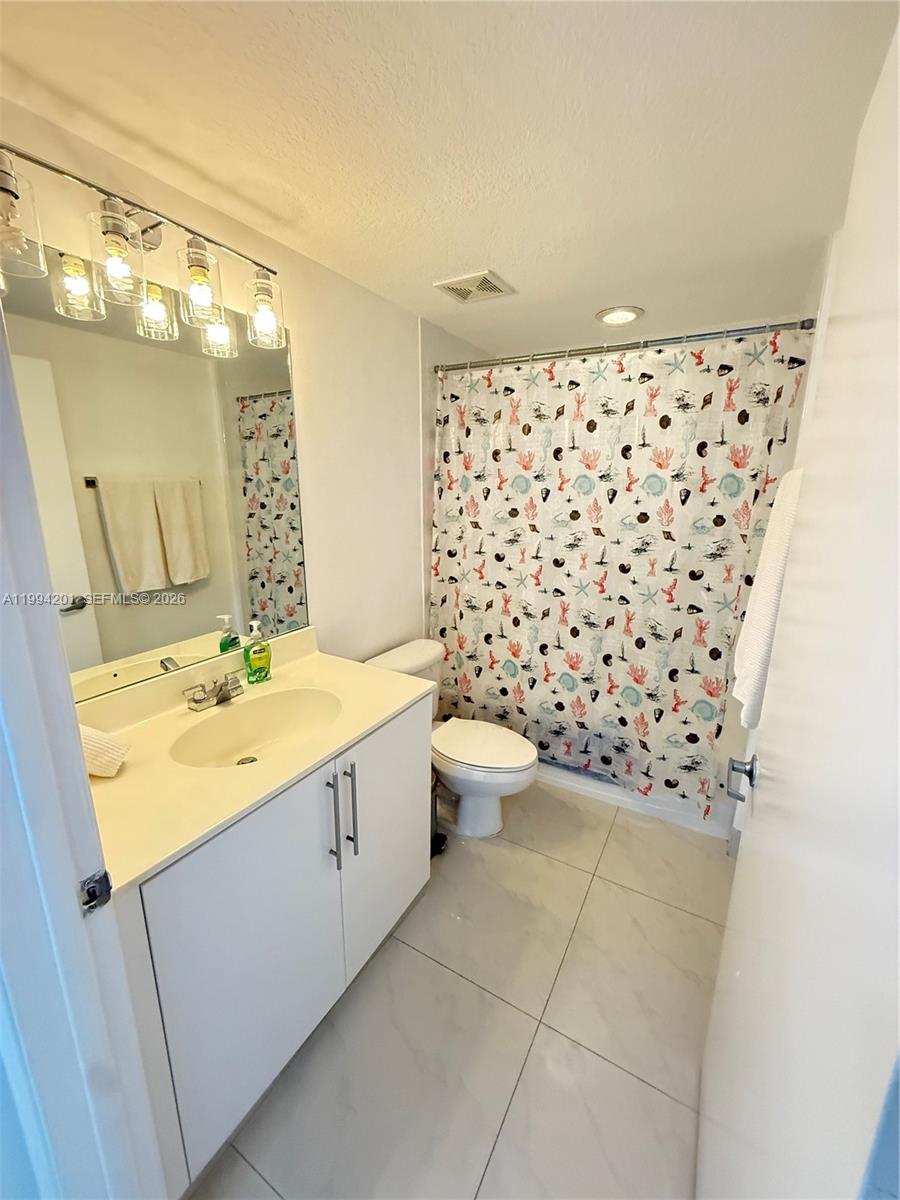 A11994201 Property Photo 21