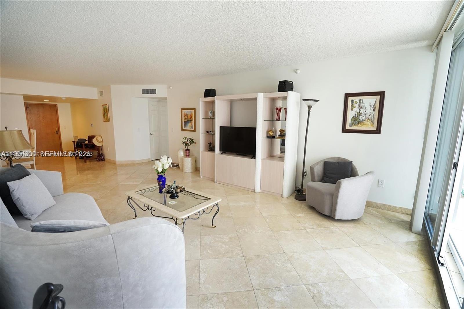 16711 Collins Avenue 601 Property Photo 3