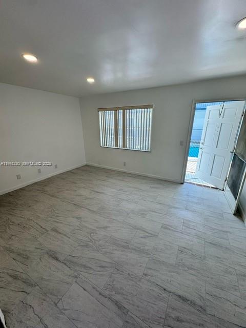 30 Se 4th Avenue 109 Property Photo 3