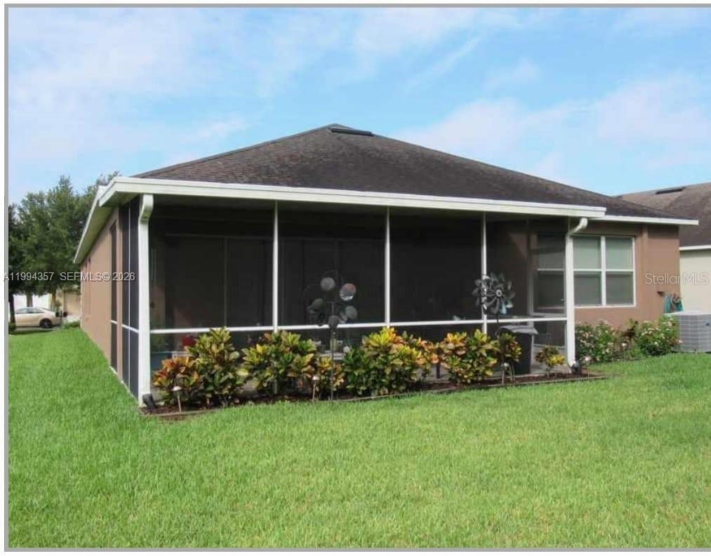 7538 Forest Mere Drive Property Photo 2