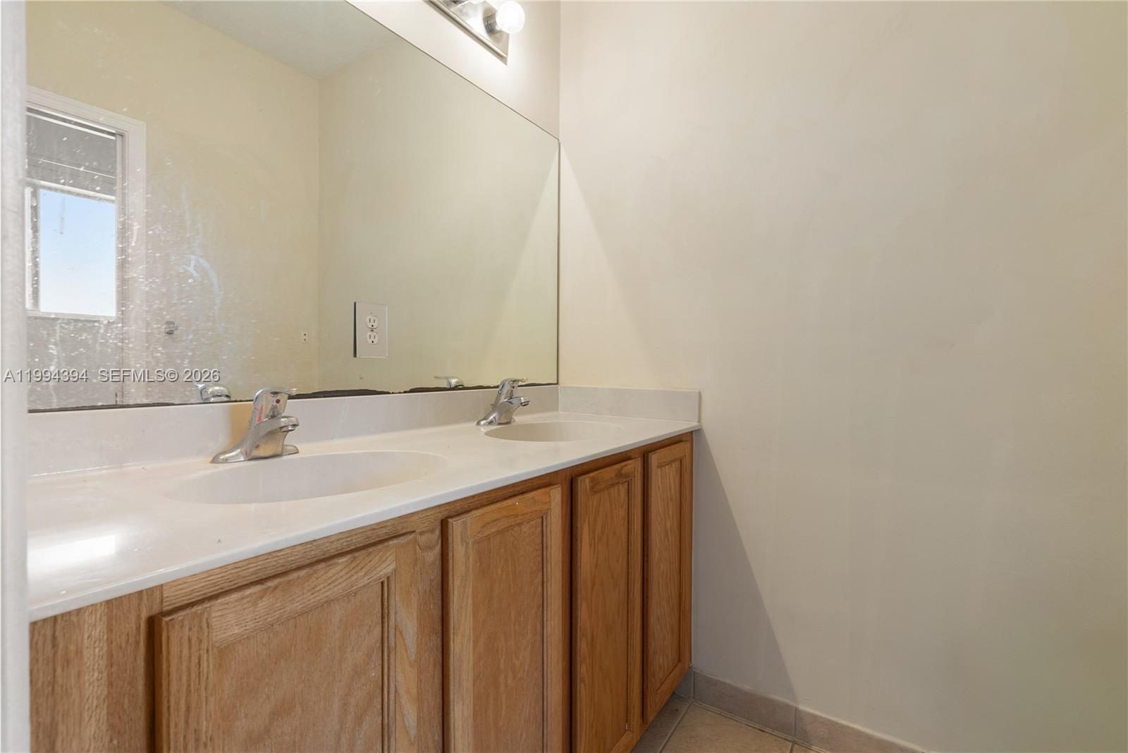 20507 Nw 9th Avenue Property Photo 29