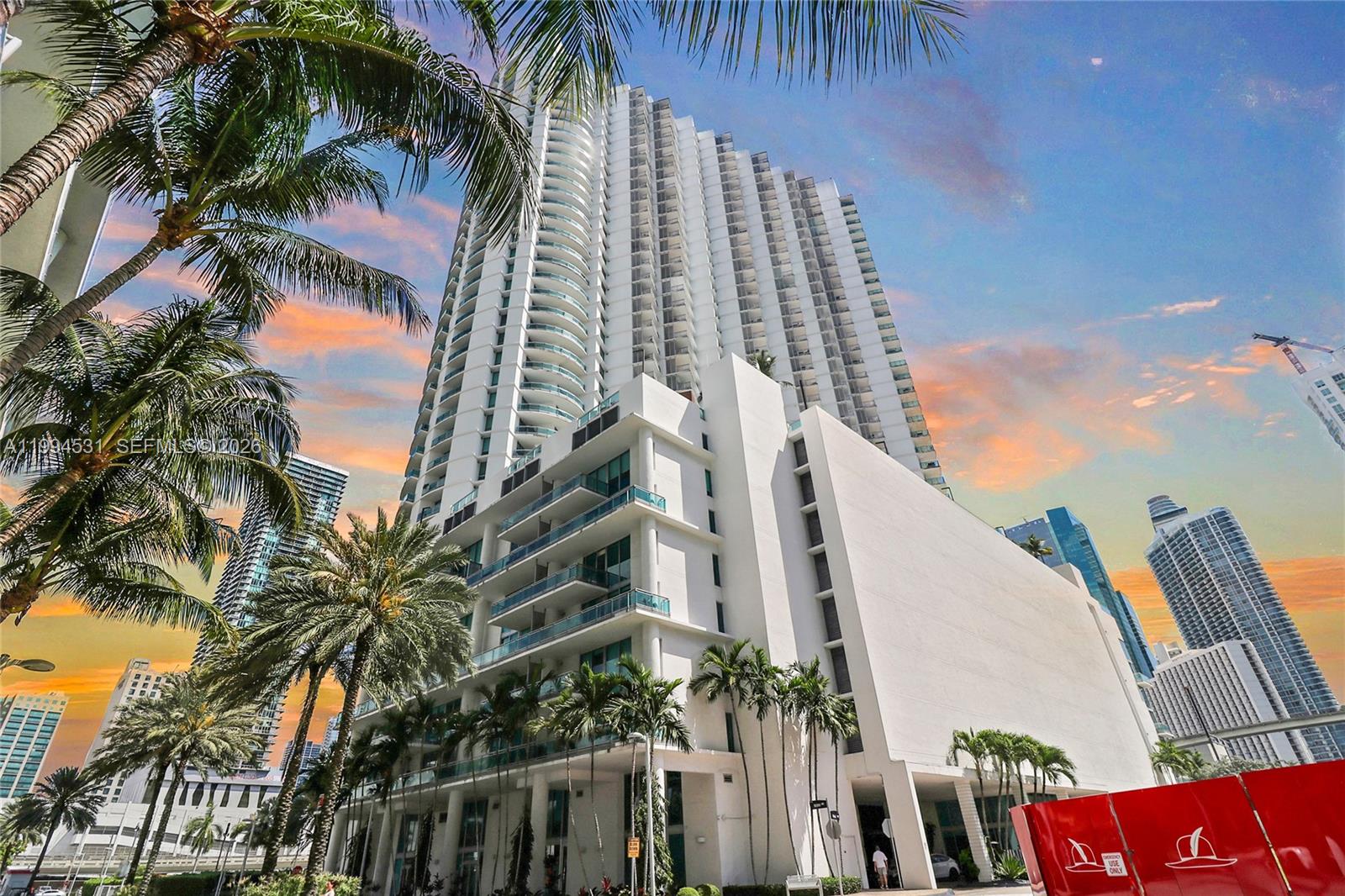 350 S Miami Avenue 4110 Property Photo 1