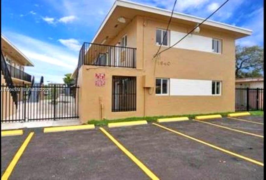1920 Washington Avenue 3 Property Photo 12