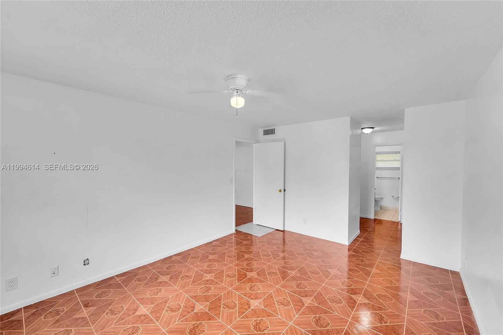 3090 Nw 46th Avenue 212c Property Photo 15