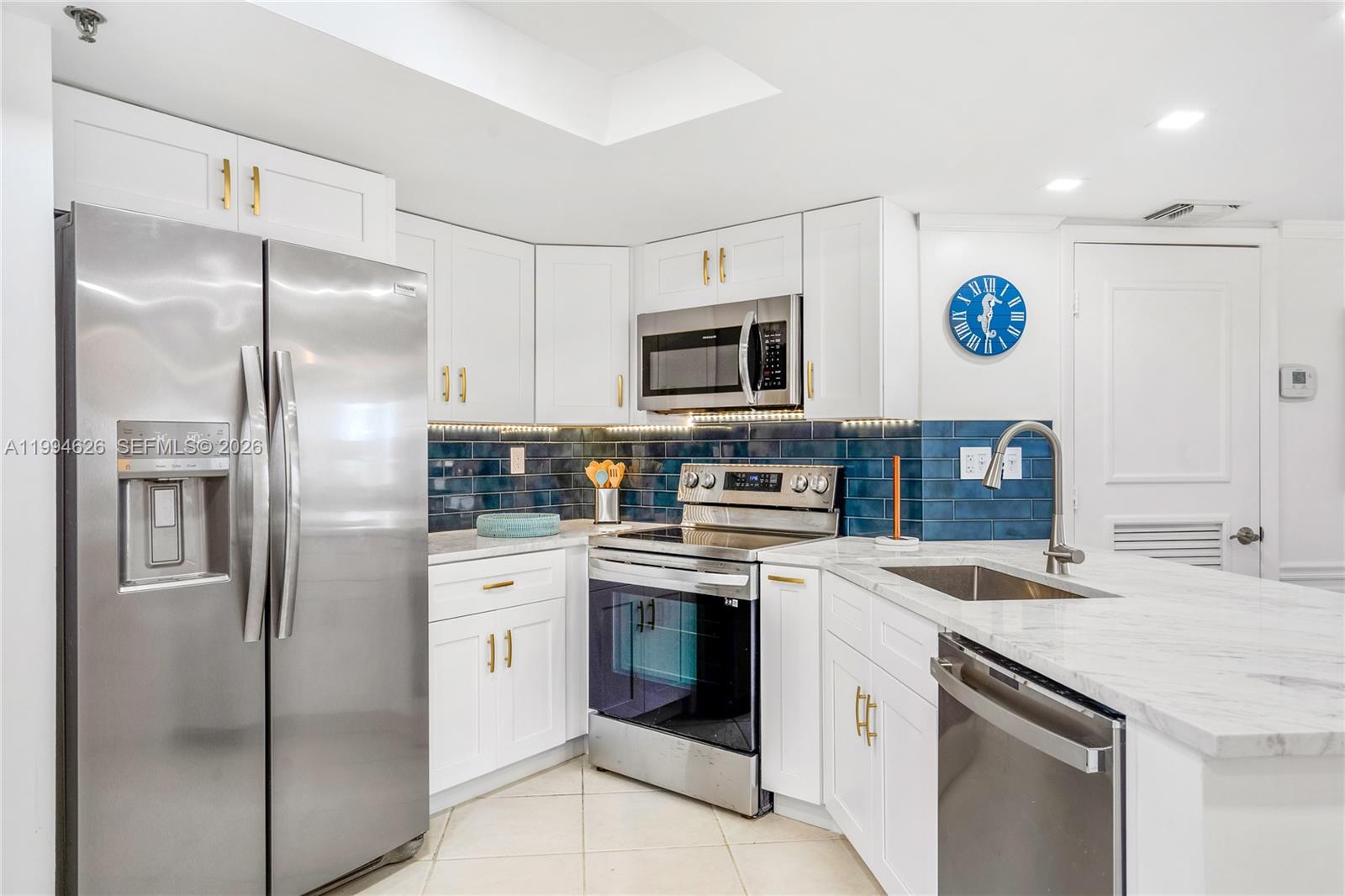 3870 N Highway A1a 405 Property Photo 5