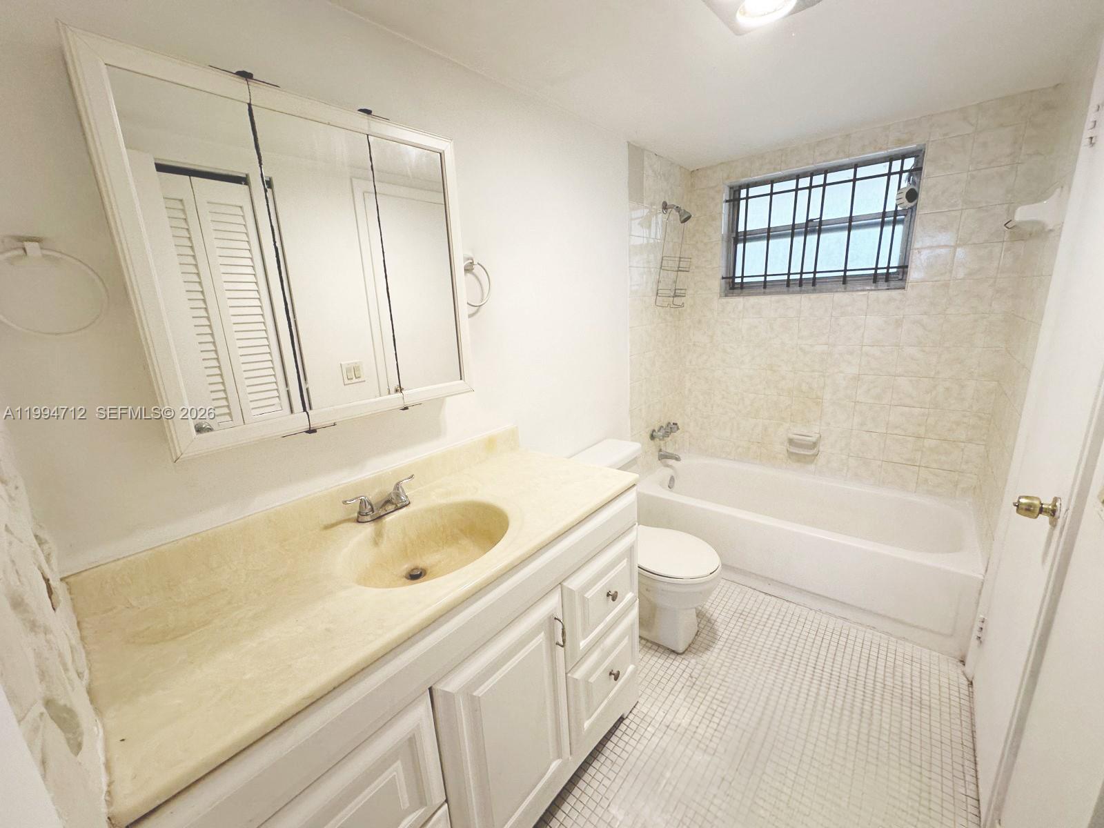 15600 Nw 7th Avenue 606 Property Photo 6