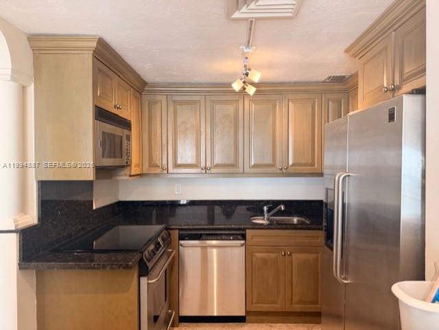 2451 Brickell Avenue Phf Property Photo 11