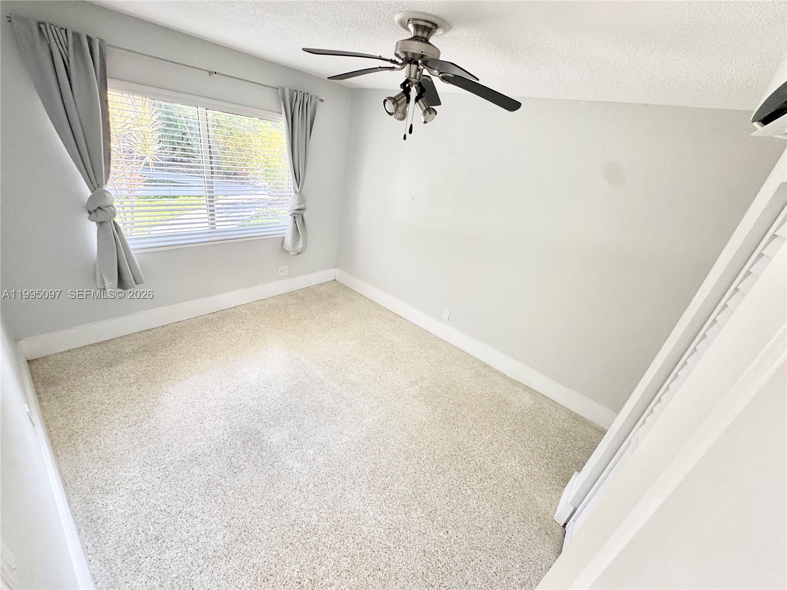 1601 Se 15 1b Property Photo 6