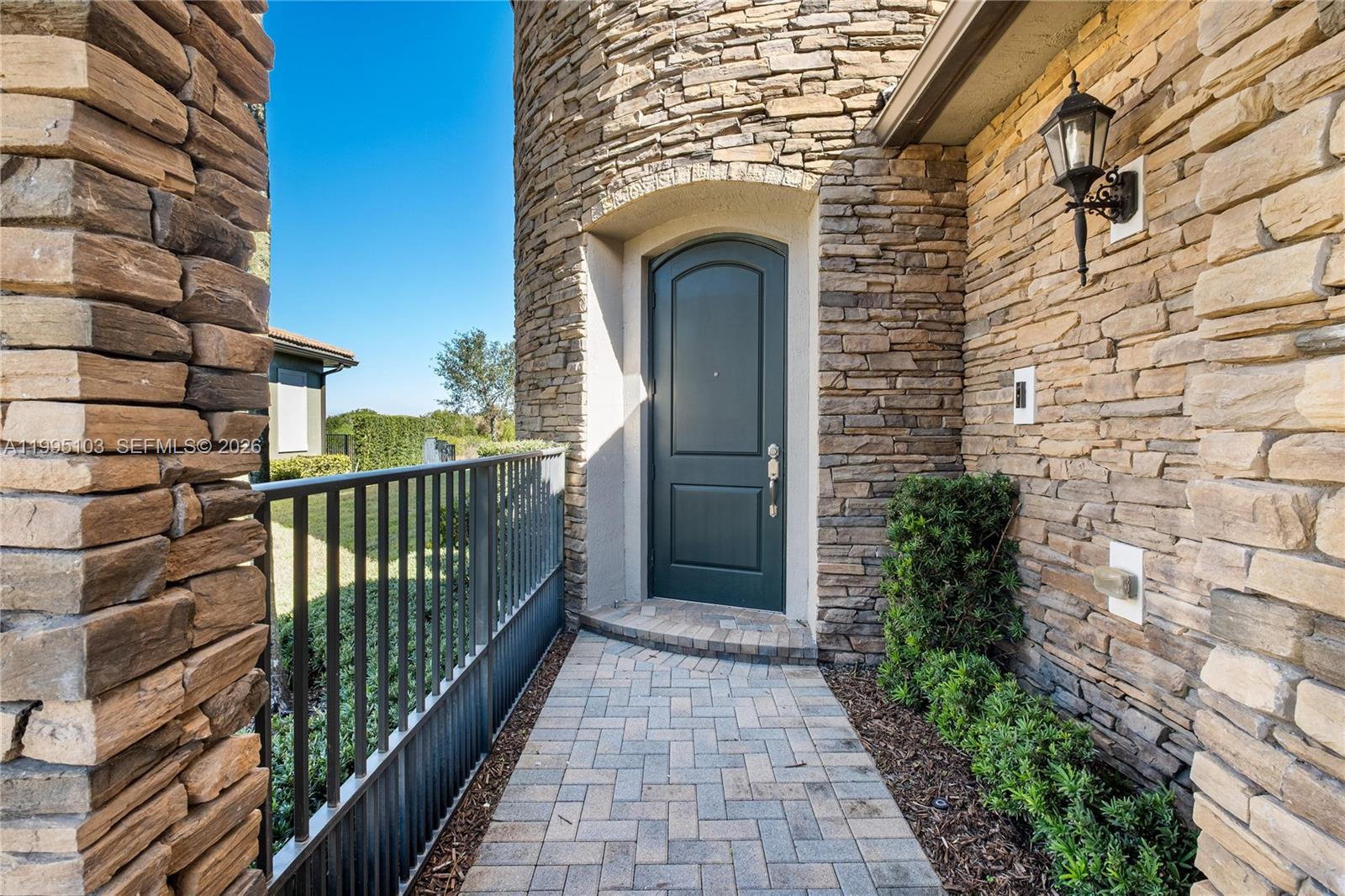 11475 Watercrest Circle E Property Photo 19