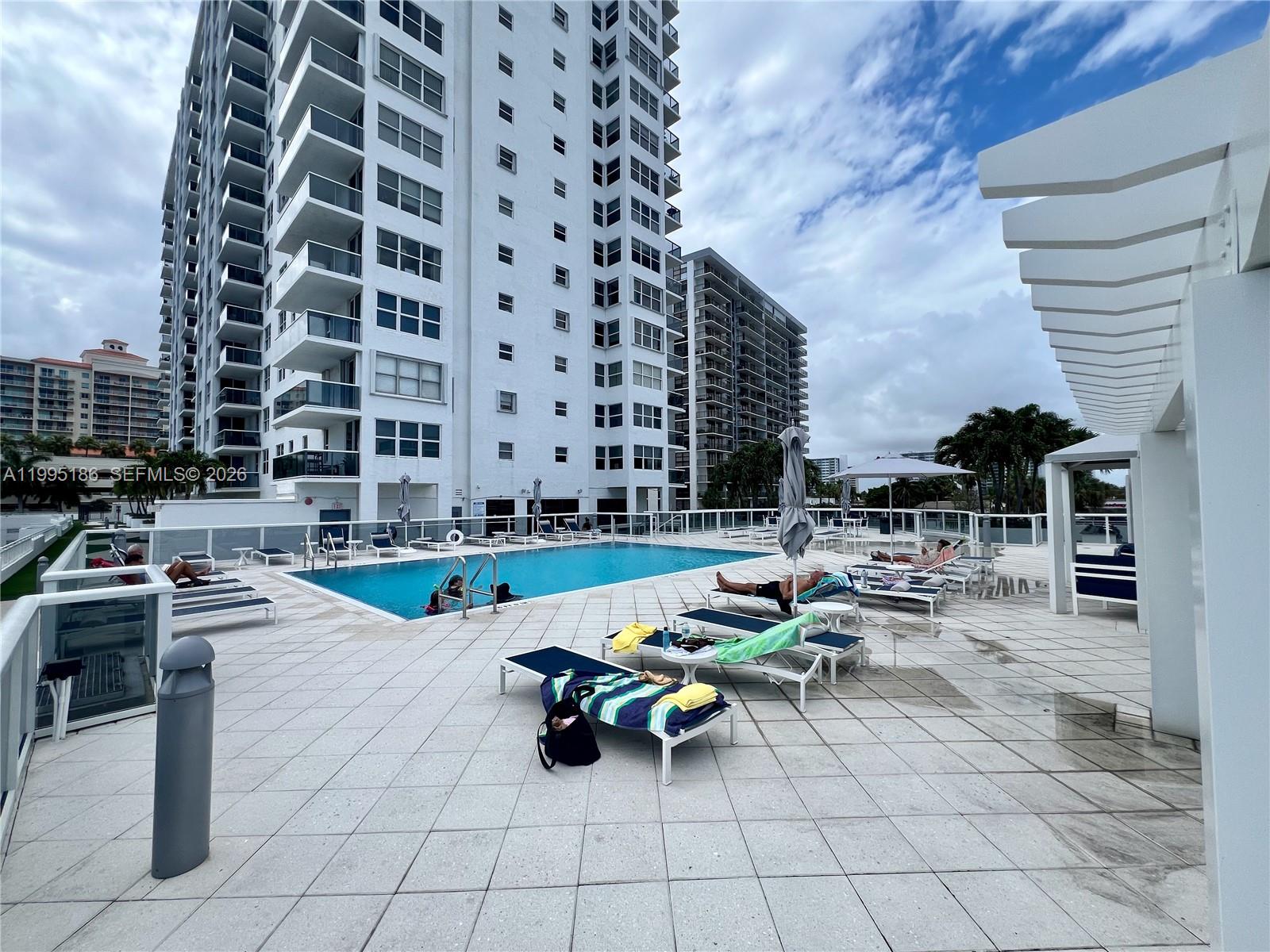 3015 N Ocean Boulevard 4l Property Photo 19