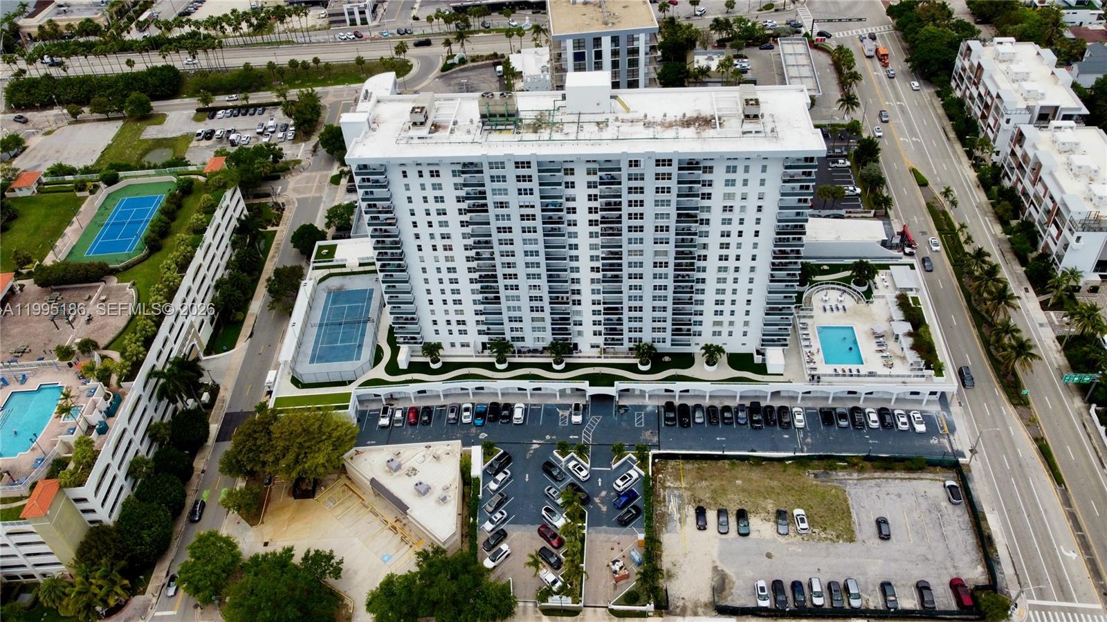 3015 N Ocean Boulevard 4l Property Photo 23