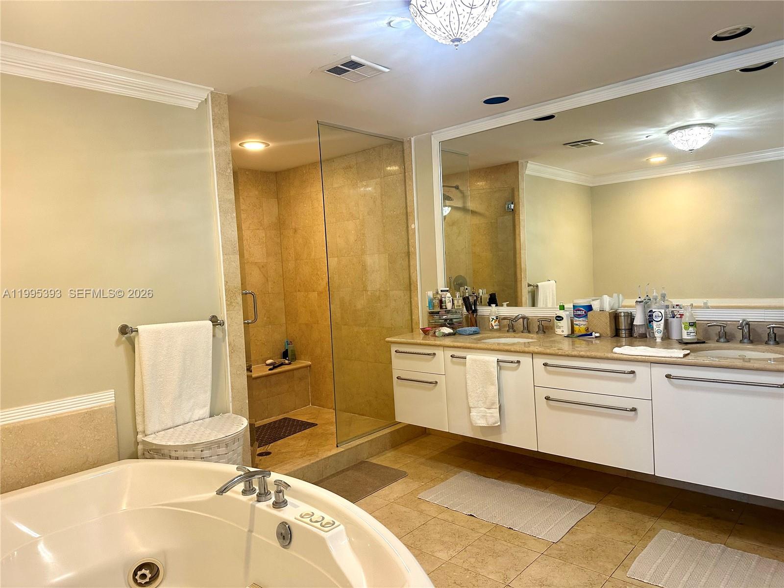 3101 S Ocean Drive 1904 Property Photo 14