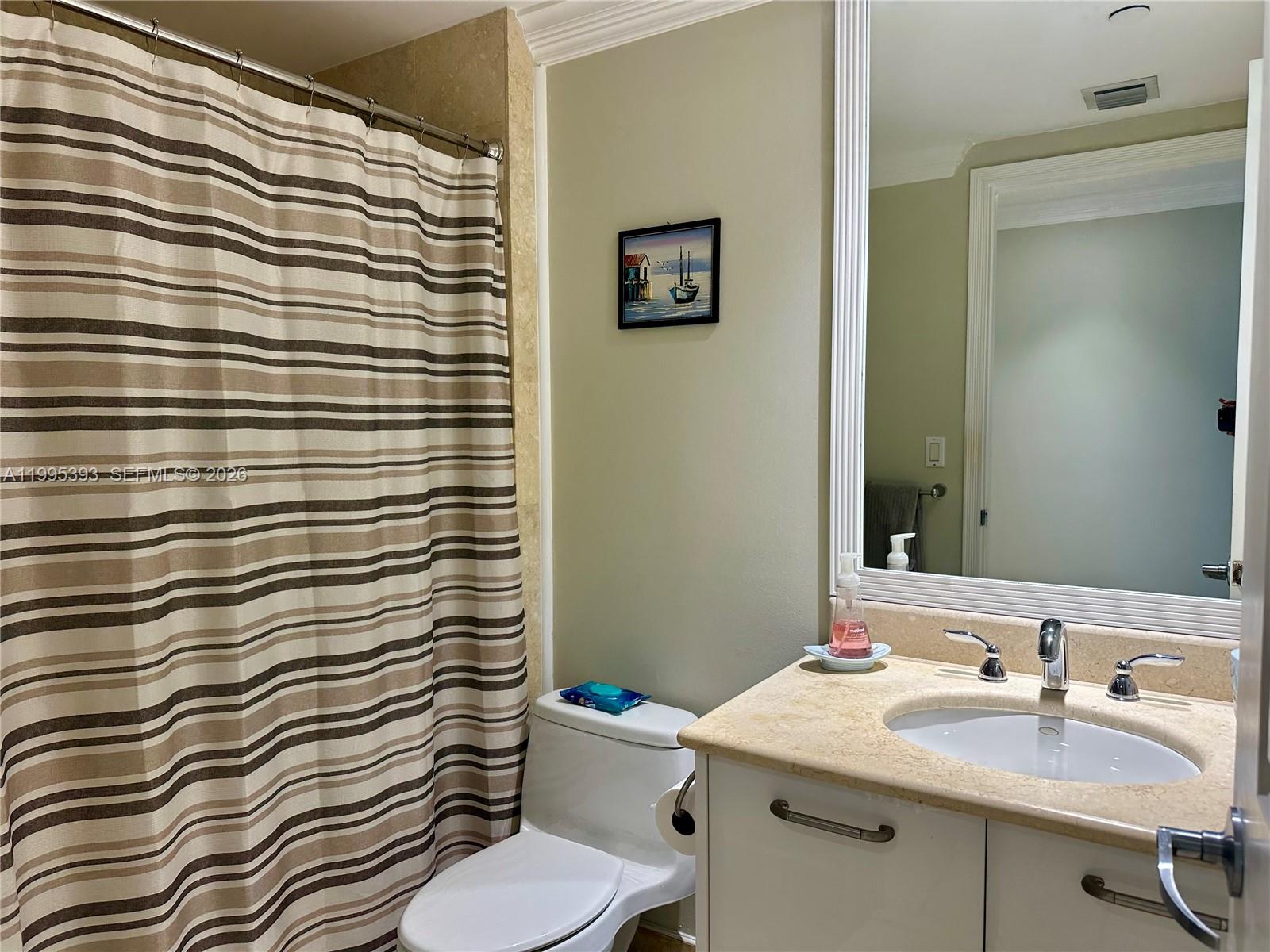 3101 S Ocean Drive 1904 Property Photo 15