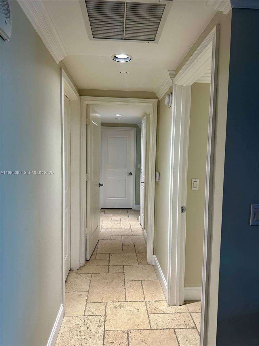 3101 S Ocean Drive 1904 Property Photo 19