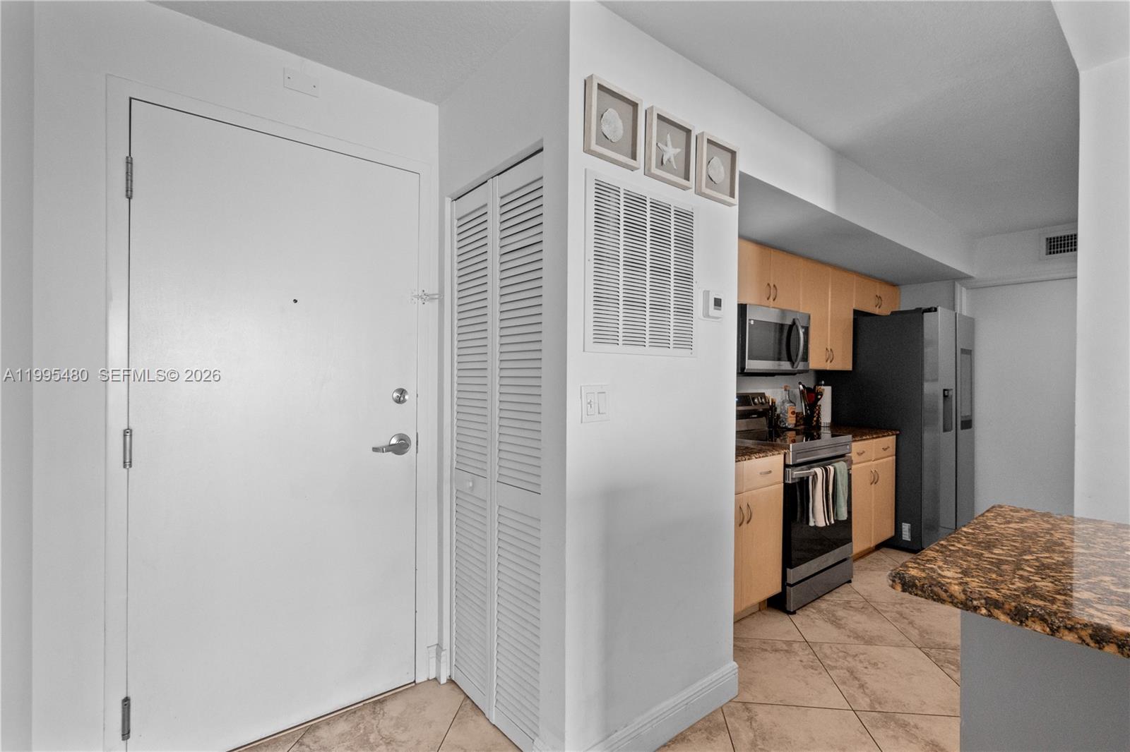 6917 Collins Avenue 1609 Property Photo 3