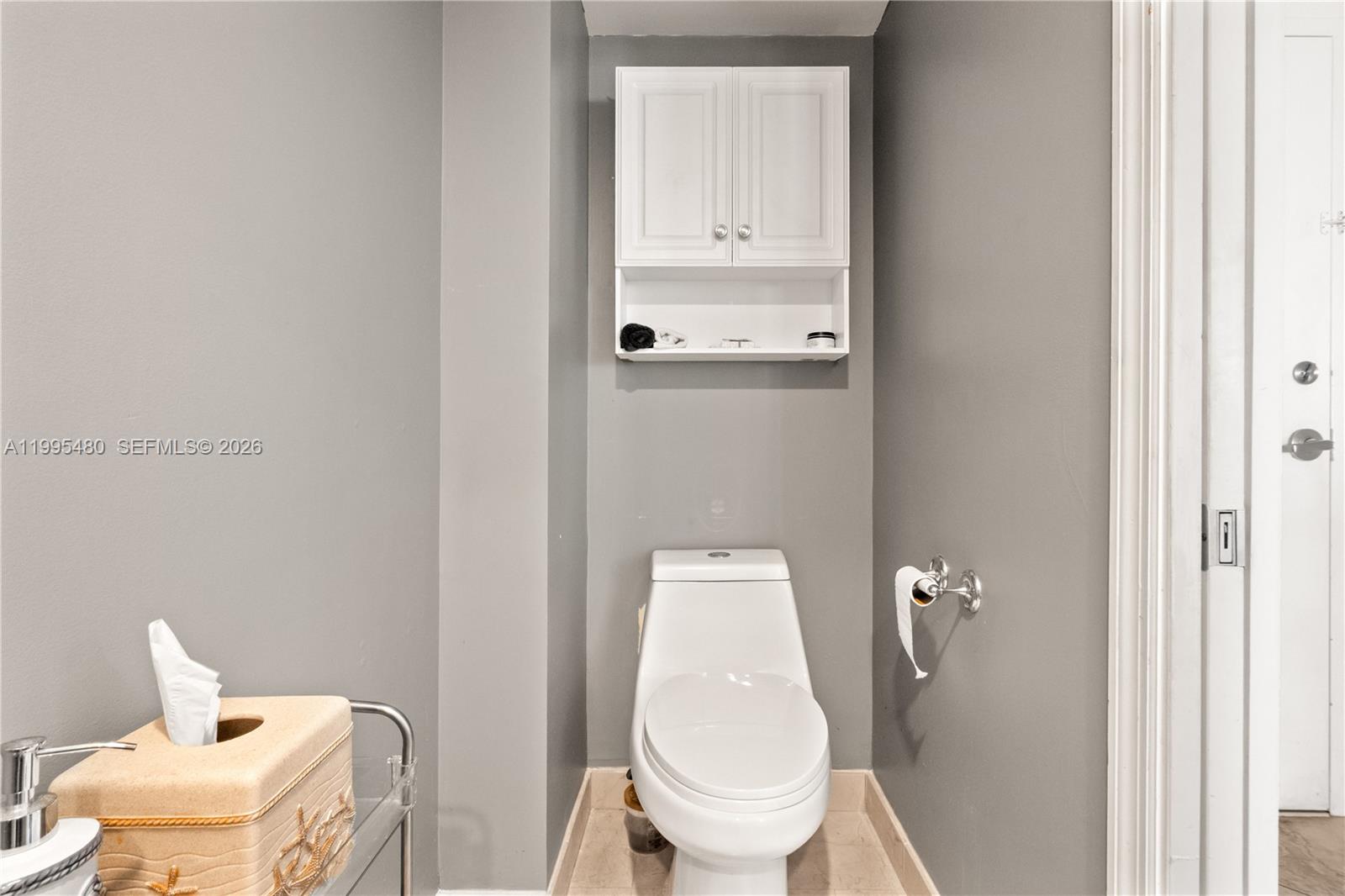 6917 Collins Avenue 1609 Property Photo 5