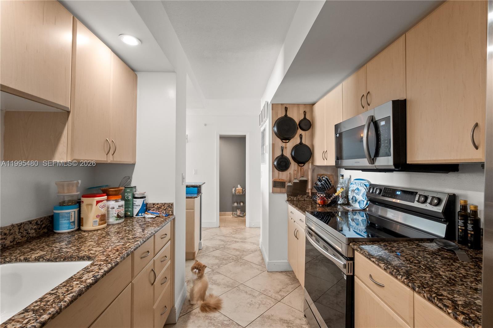 6917 Collins Avenue 1609 Property Photo 10
