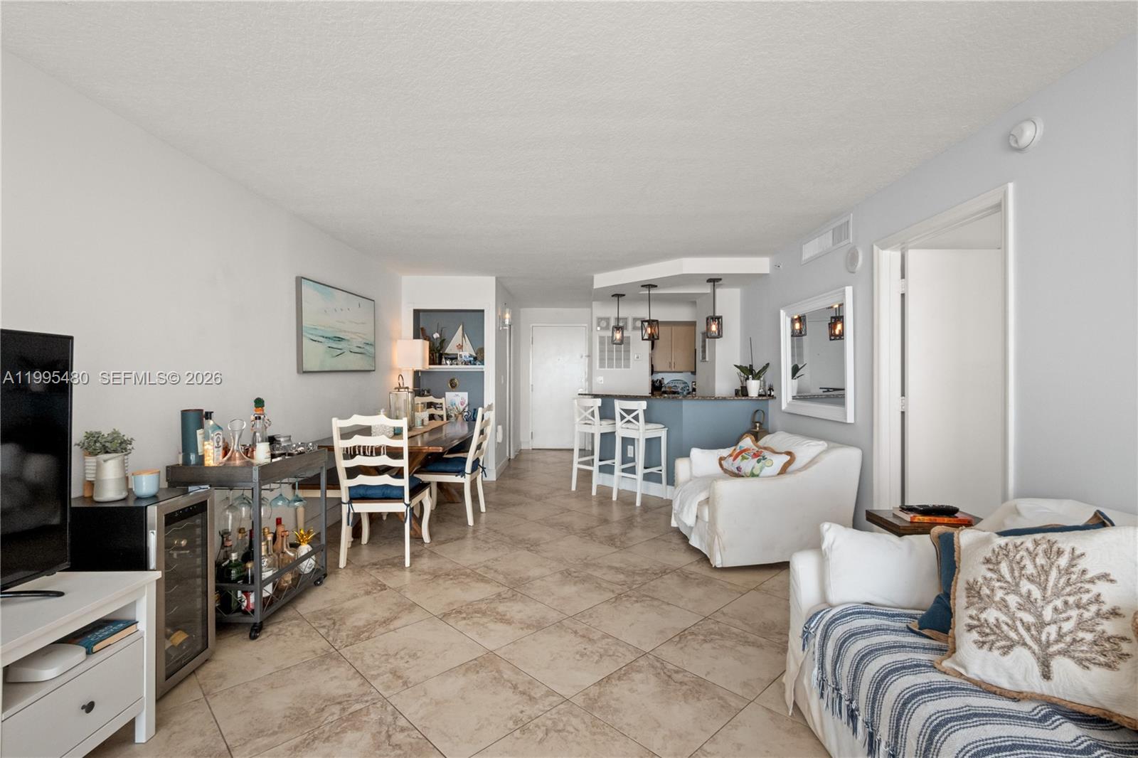6917 Collins Avenue 1609 Property Photo 16