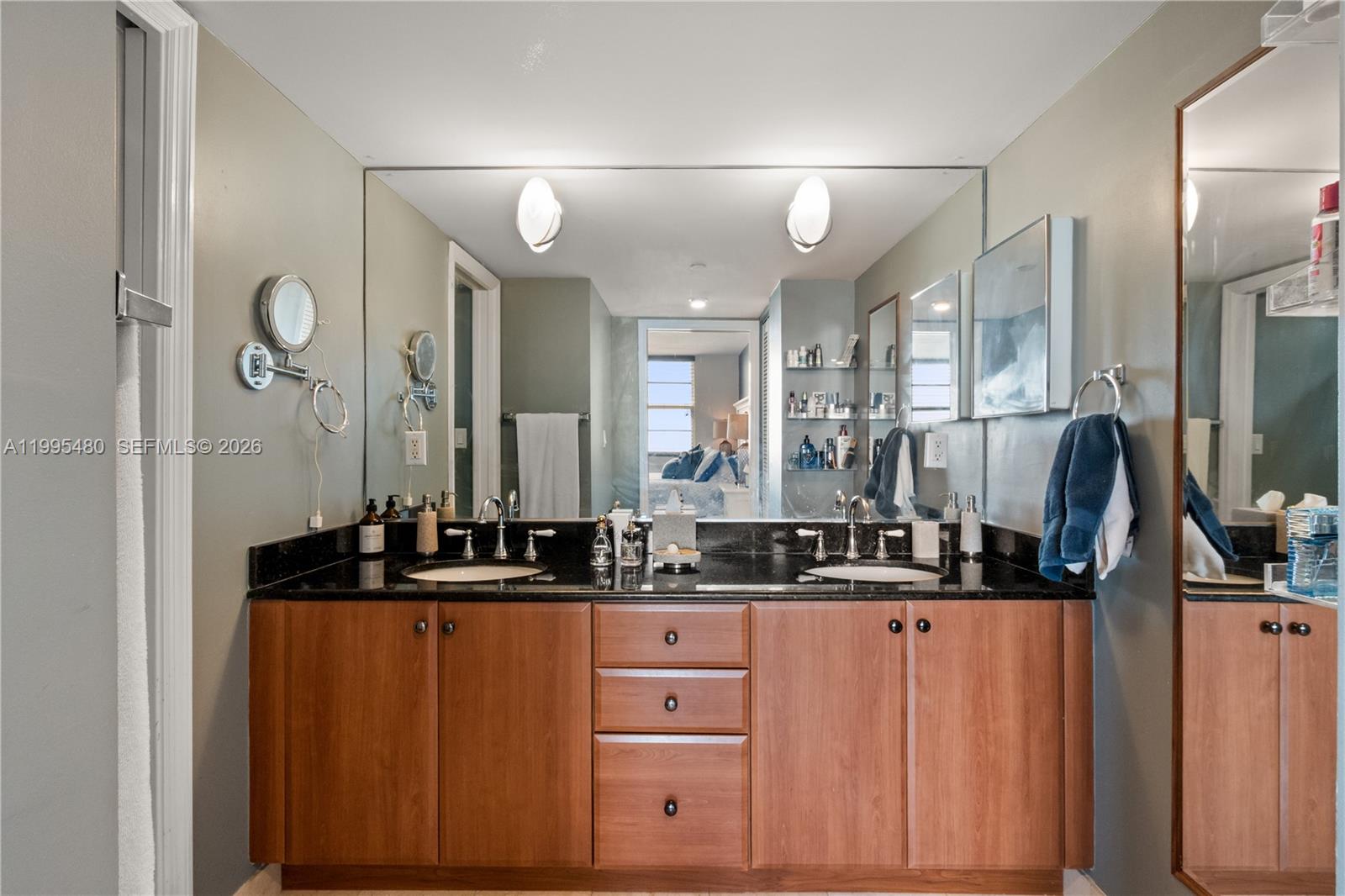 6917 Collins Avenue 1609 Property Photo 26