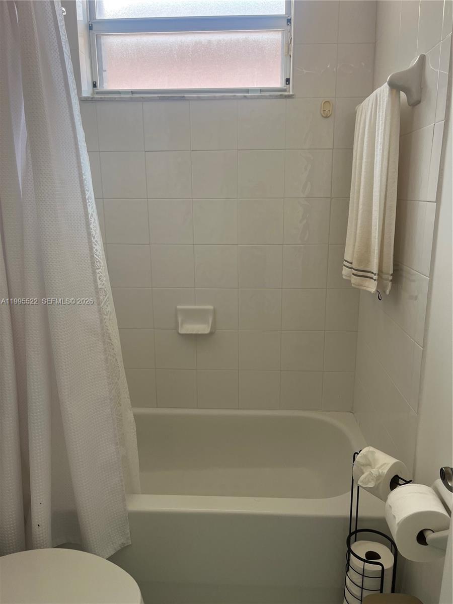 A11995522 Property Photo 23