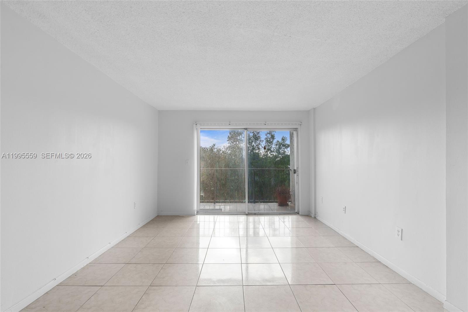 14250 Sw 62nd Street 402 Property Photo 8