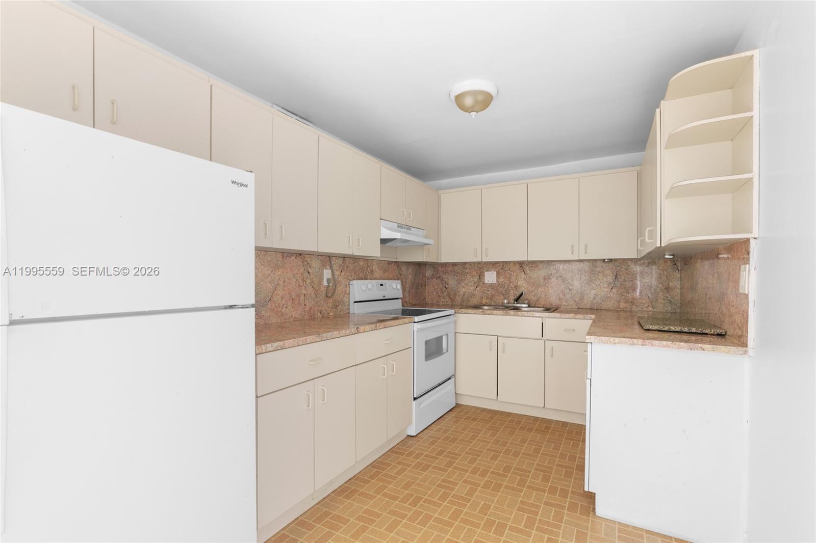 14250 Sw 62nd Street 402 Property Photo 10