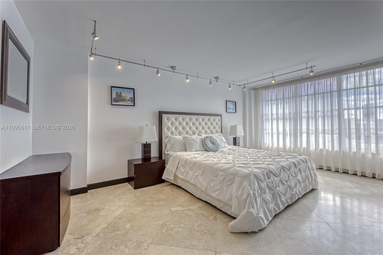3800 S Ocean Drive 1606 Property Photo 7