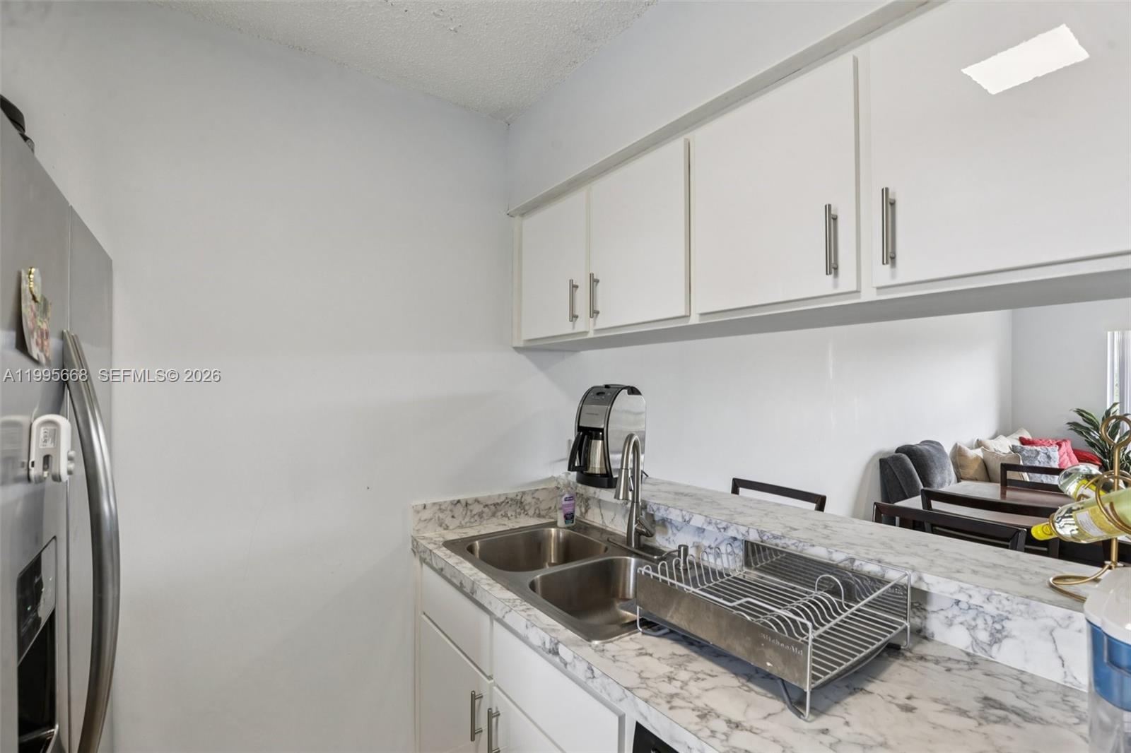 9930 Twin Lakes Drive 7-l Property Photo 6