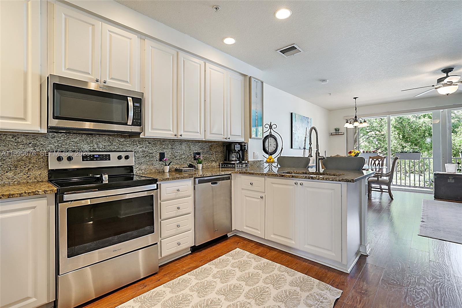 3414 W Mallory Boulevard Property Photo 16