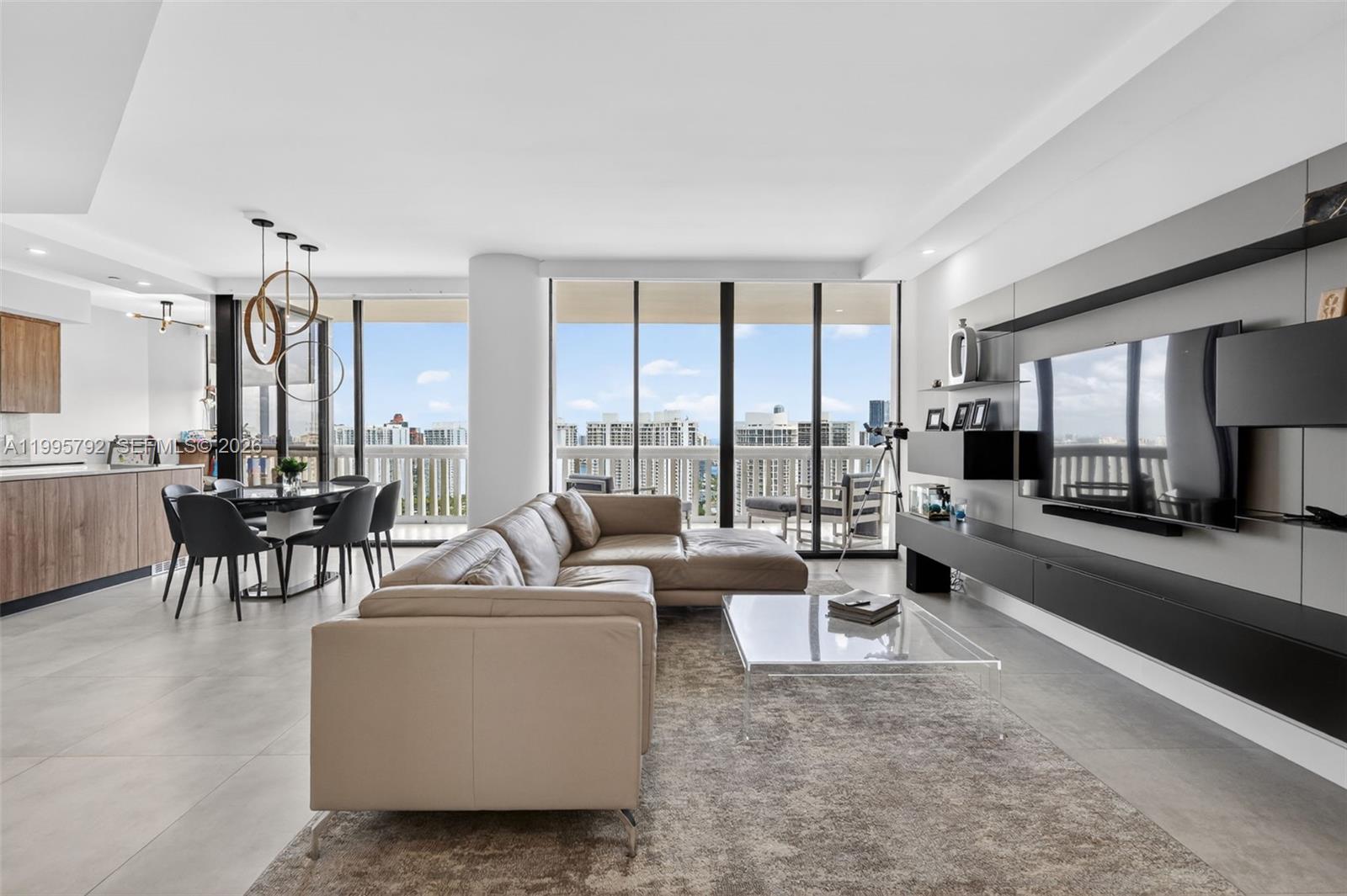 1000 Island Boulevard 3107 Property Photo 1
