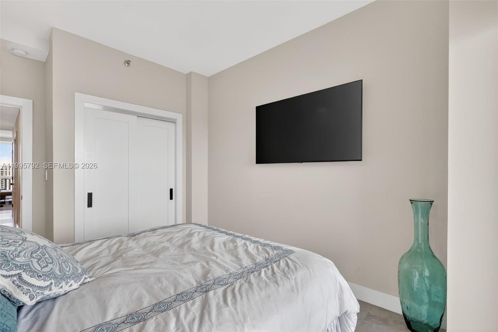 1000 Island Boulevard 3107 Property Photo 30