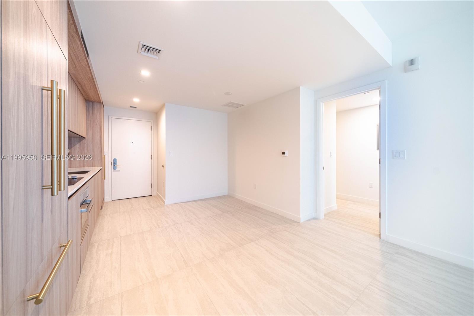 77 Se 5th Street 2908 Property Photo 52