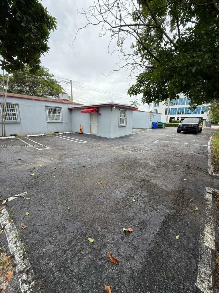 4141 Sw 6th Street Property Photo 17