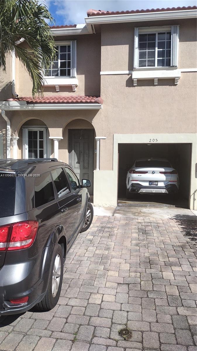 A11996021 Property Photo 2