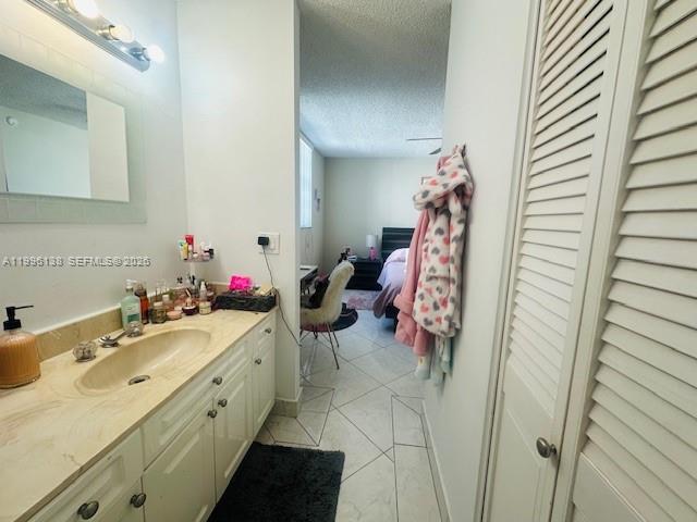 17878 N Bay Road 307 Property Photo 24