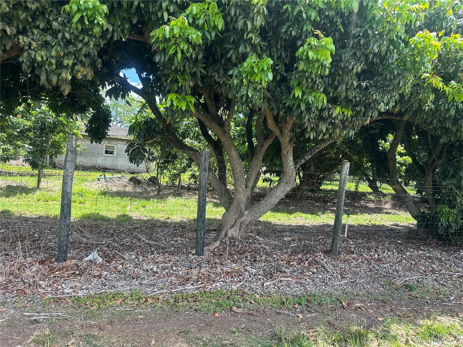 A11996269 Property Photo 14