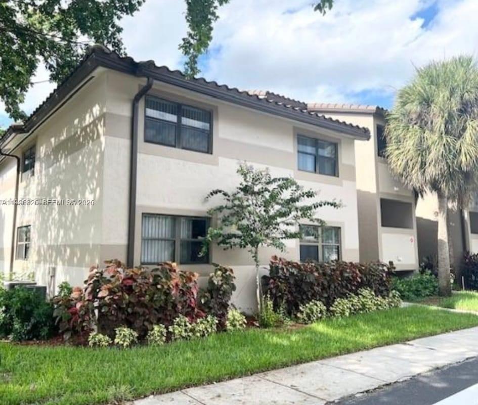 9885 Nob Hill Court 9885 Property Photo 3
