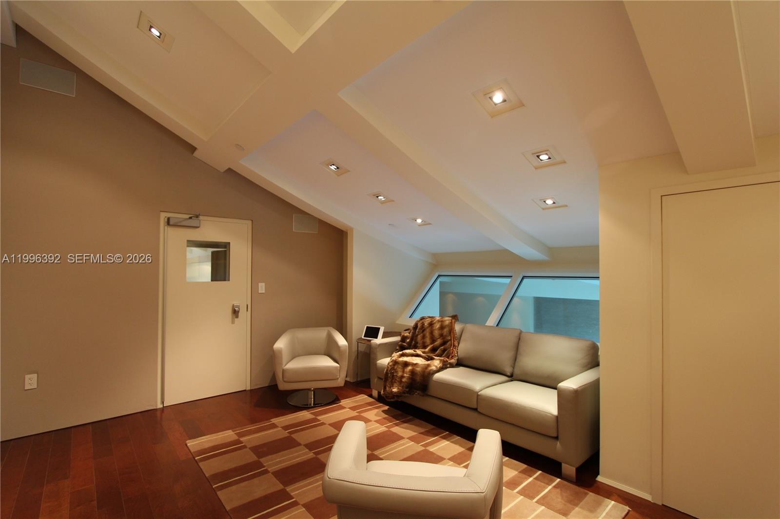 900 Brickell Key Boulevard Ph3403 Property Photo 18