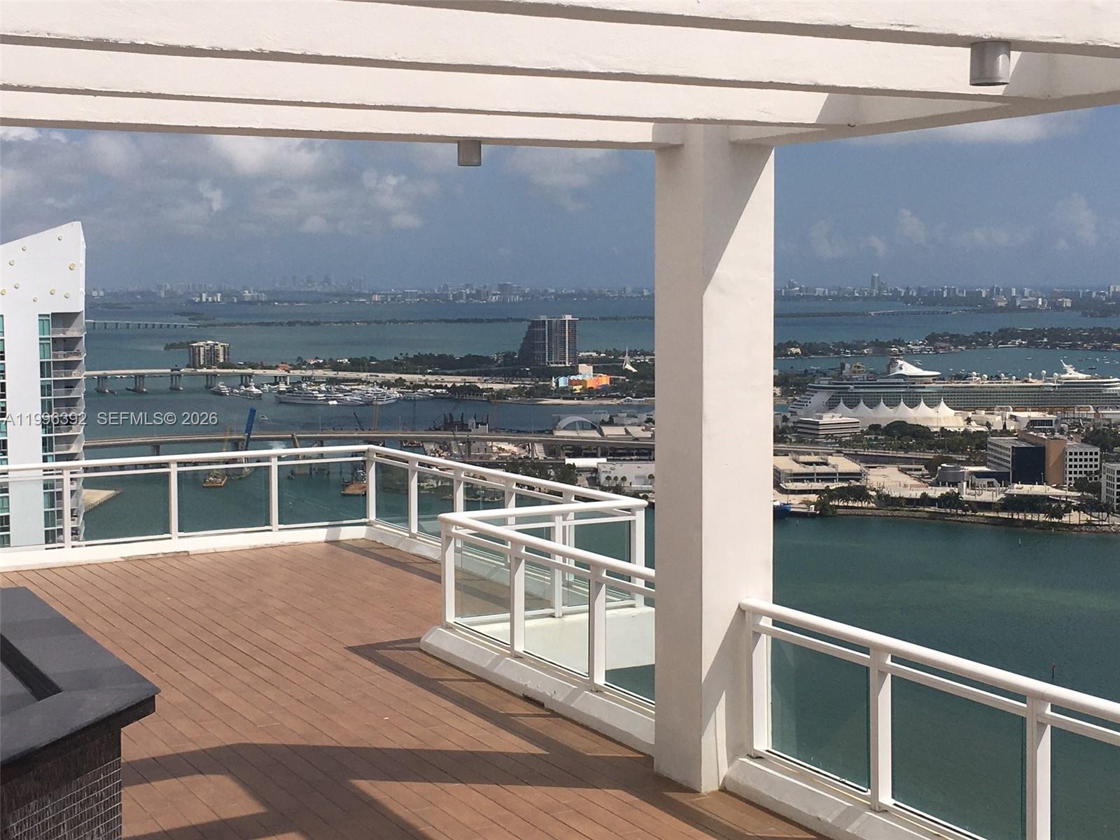 900 Brickell Key Boulevard Ph3403 Property Photo 34