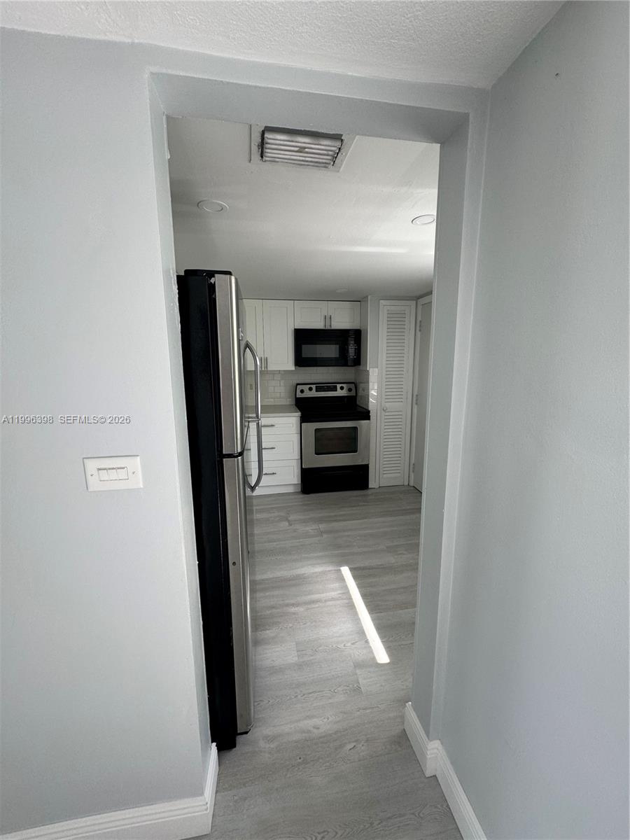 1398 Ne 191st Street C305 Property Photo 4