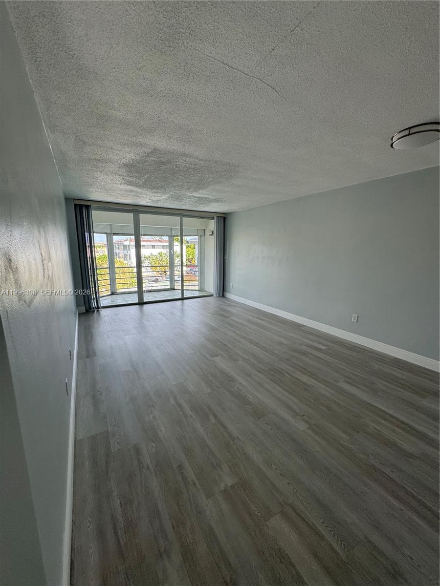 1398 Ne 191st Street C305 Property Photo 6
