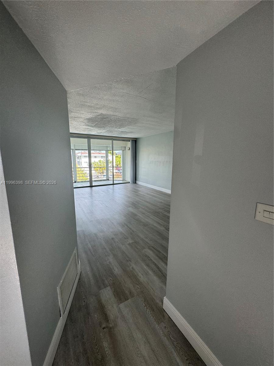1398 Ne 191st Street C305 Property Photo 11