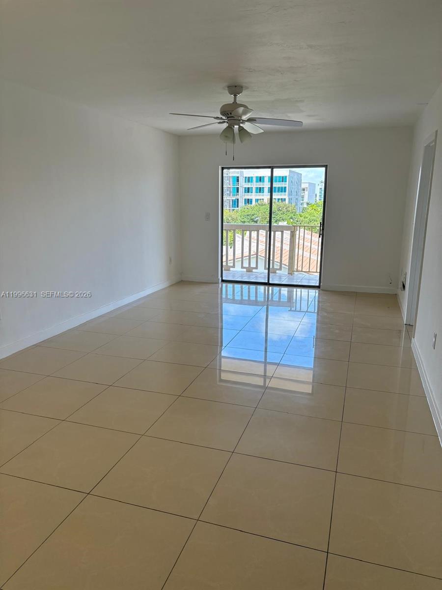A11996631 Property Photo 8