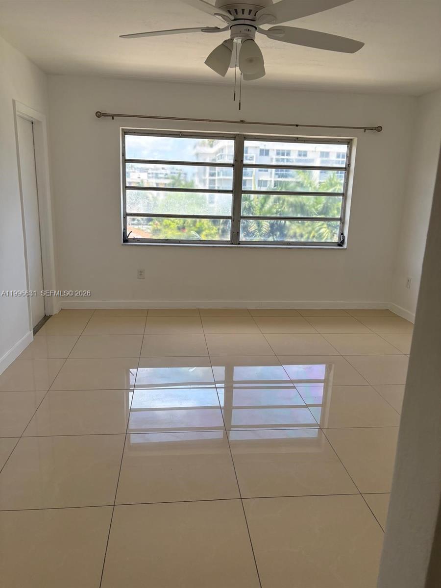 A11996631 Property Photo 14